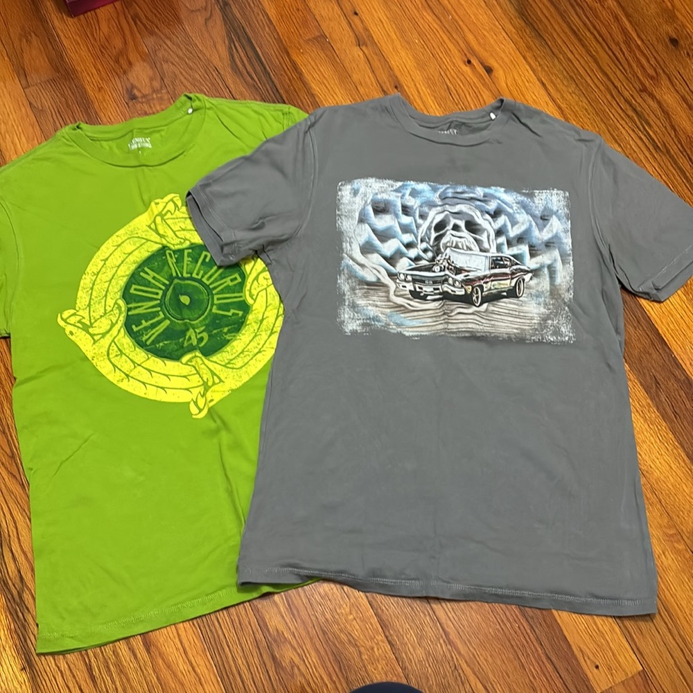 Bundle of 2 Cremieux Tees